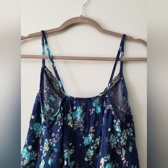 Tank Top - Picture 3 of 5